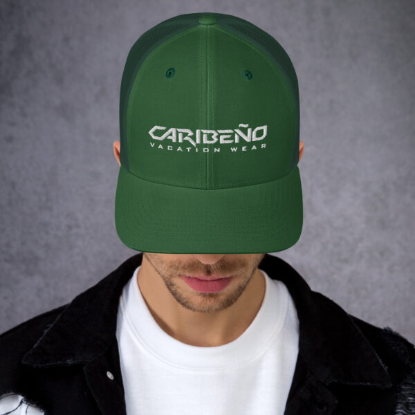 Gorra tipo trucker Caribeño