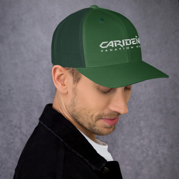 Gorra tipo trucker Caribeño