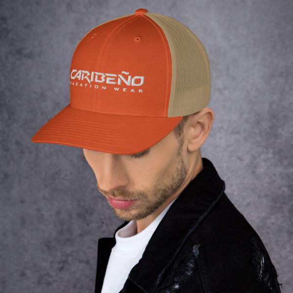 Gorra tipo trucker Caribeño