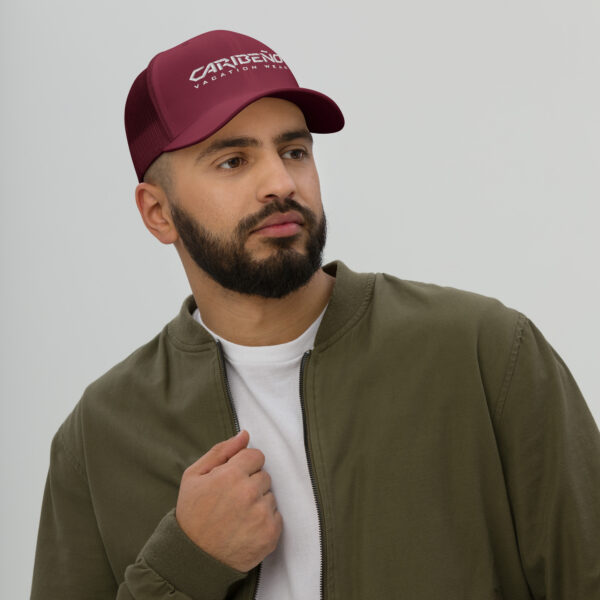 Gorra Tipo Trucker Caribeño